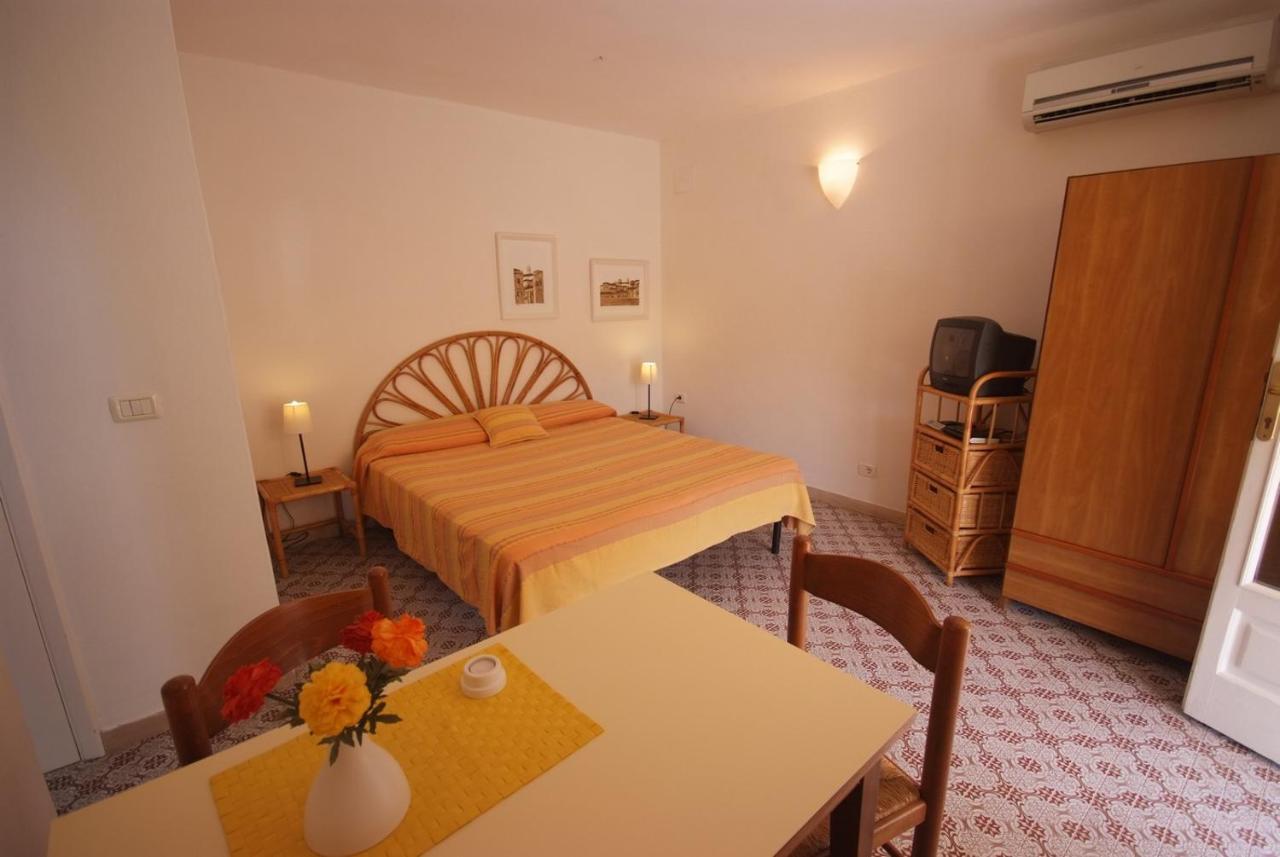 Residence Villa Morcone Каполивери Екстериор снимка