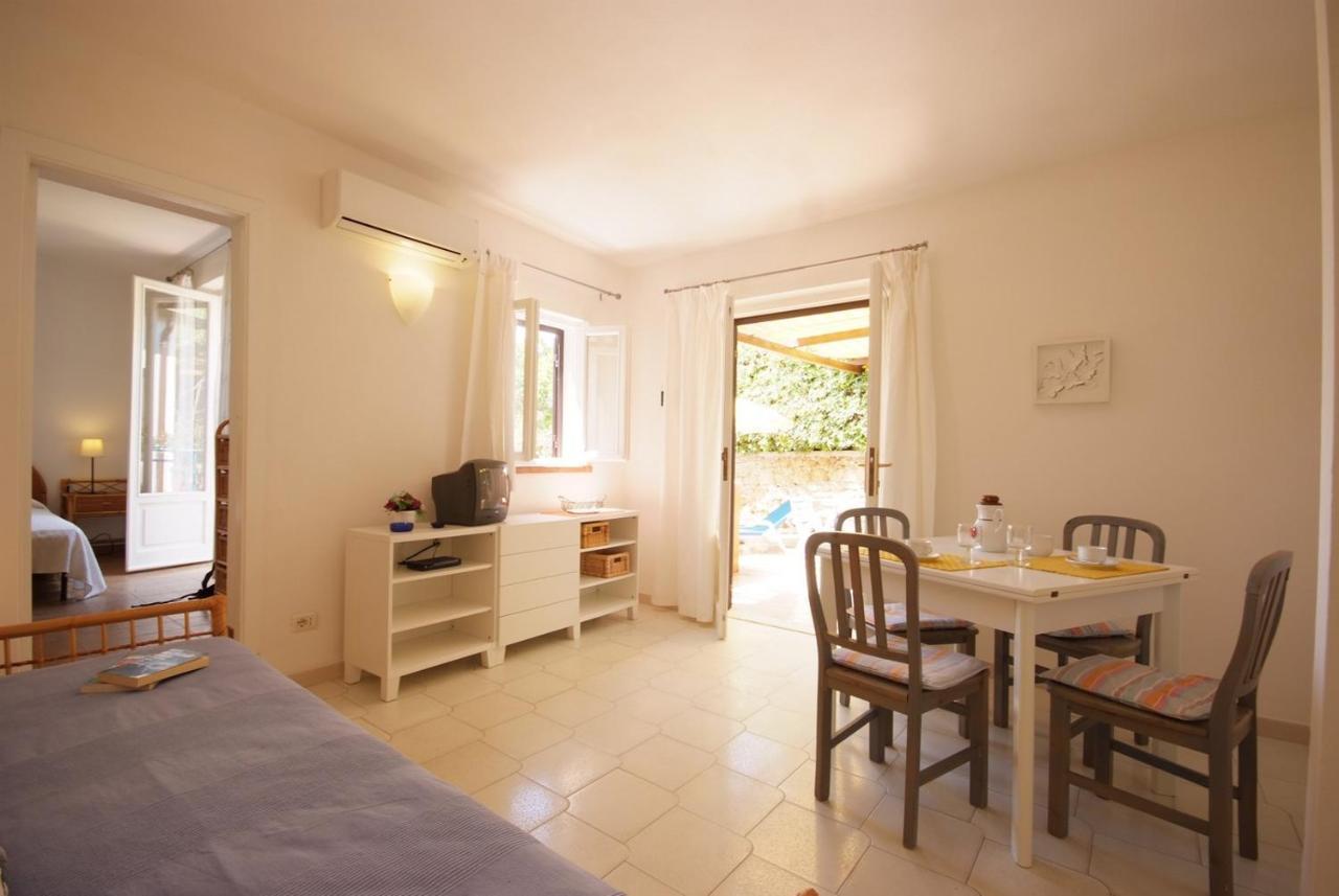 Residence Villa Morcone Каполивери Екстериор снимка